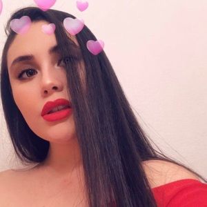 Meet your Posher, Nereyda